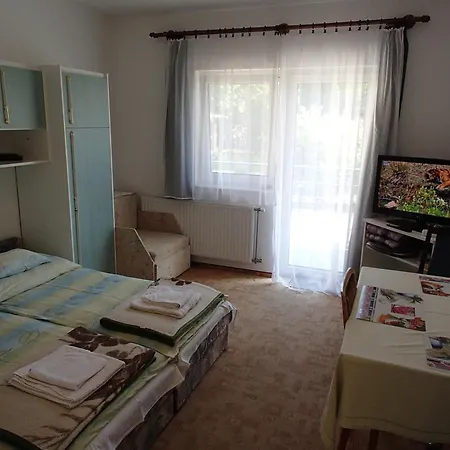 Janko Apartmanhaz *
