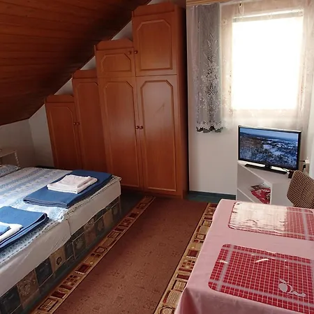 Apartment Janko Apartmanhaz *