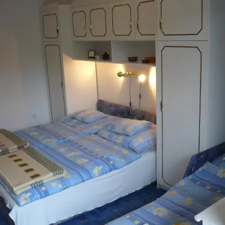 Janko Apartmanhaz *